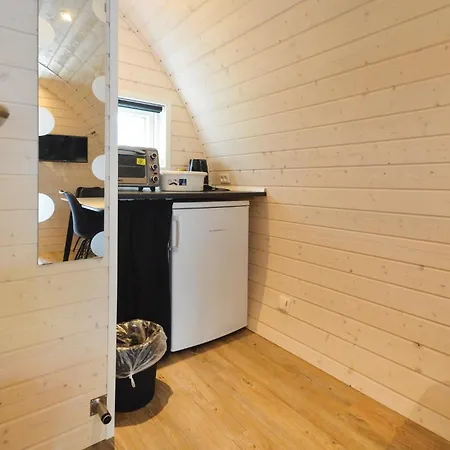 Apartment Awesome In Nrre Nebel With Wifi